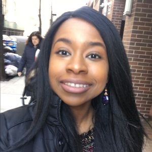 Meet your Posher, Jennifer